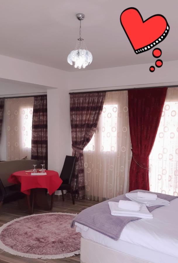 Malia Holiday Let Famagusta  Exterior photo